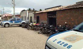 Imagem Homem é preso com motos e peças roubadas