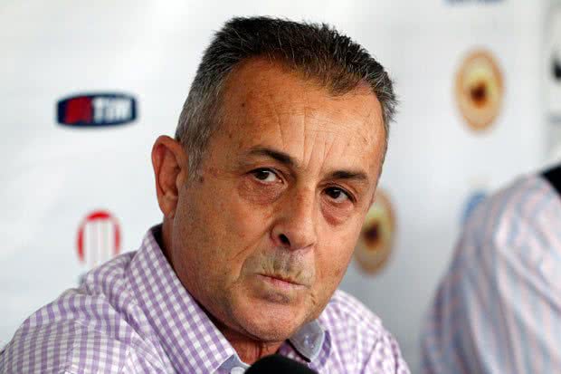 Imagem Diretor de futebol do Bahia nega demissão e garante permanência de gerente