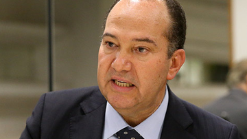 Imagem Vou privatizar a Petrobras e tudo que for possível, diz Pastor Everaldo no JN