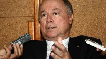 Roberto Viana