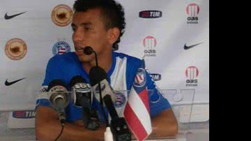 Imagem Rafinha quer que Bahia repita boa atuação e vença o Botafogo fora de casa