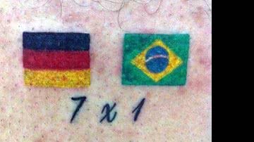 Imagem Torcedor brasileiro tatua 7 a 1 da Alemanha no Brasil: 'marcou muito'