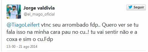 Imagem Valdivia se irrita com brincadeira e xinga Tiago Leifert