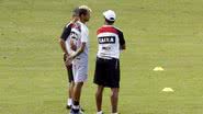 Imagem Com William Henrique, Ney Franco testa time com três atacantes