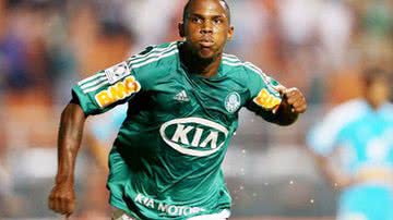 Imagem Bahia negocia com Patrick Vieira do Palmeiras