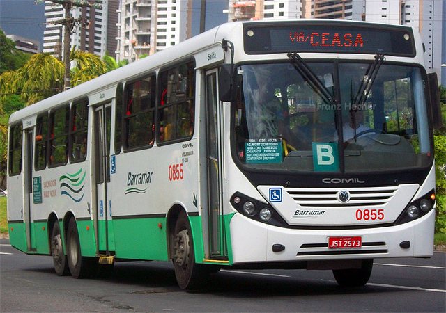 Imagem Pai e filho brigam por comando da empresa de ônibus Barramar