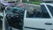 Imagem Morte: homem perde controle do carro e se choca contra ônibus