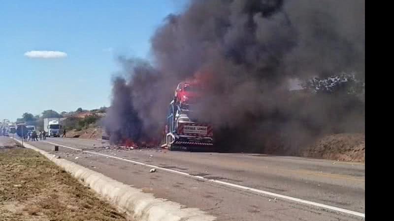 Imagem Acidente na BR 116 deixa três mortos