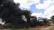 Imagem Forte calor provoca incêndio e destrói fábrica de estofados em Irecê