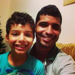 Imagem Pai e filho morrem em acidente na BA-052