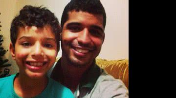Imagem Pai e filho morrem em acidente na BA-052
