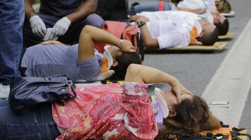 Imagem Sobe para 45 número de feridos após batida entre ônibus em São Paulo
