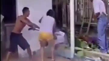 Imagem Vídeo: homem é eletrocutado enquanto ajudava a socorrer vítima de queda