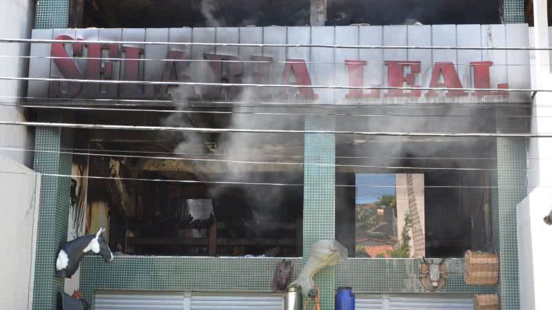 Imagem Incêndio destrói parcialmente loja no Rio Vermelho