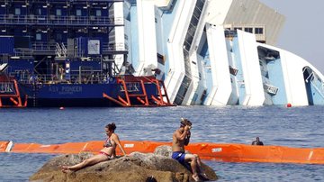 Imagem Cinco oficiais do navio Costa Concordia são condenados