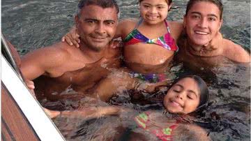 Imagem Romário tira o dia de folga antes de vir à Salvador