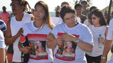 Imagem  Uma mãe inconsolável: Não sei como Deus permitiu tirarem meus filhos de mim