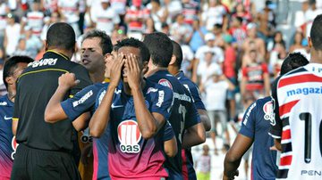 Imagem Vídeo: confira os gols de Santa Cruz e Bahia pelo Nordestão