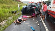 Imagem Colisão entre táxi e veículo de passeio deixa seis mortos e feridos em Esplanada