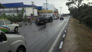 Imagem Três veículos se envolvem em engavetamento na Estrada do Coco