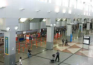 Imagem Bahia computa mais um atraso: desta vez é o aeroporto