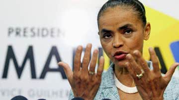 Imagem Marina diz que petistas e tucanos estão desesperados