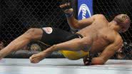 Imagem Anderson Silva passa por cirurgia após fratura e deve ficar até 6 meses parado