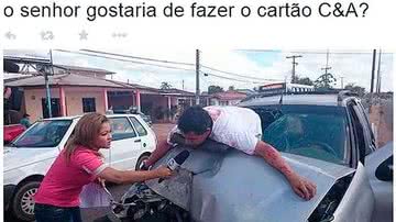 Imagem Repórter 'entrevista' vítima presa às ferragens e vira piada na net