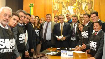 Imagem Câmara aprova em 1º turno aumento do repasse para prefeituras