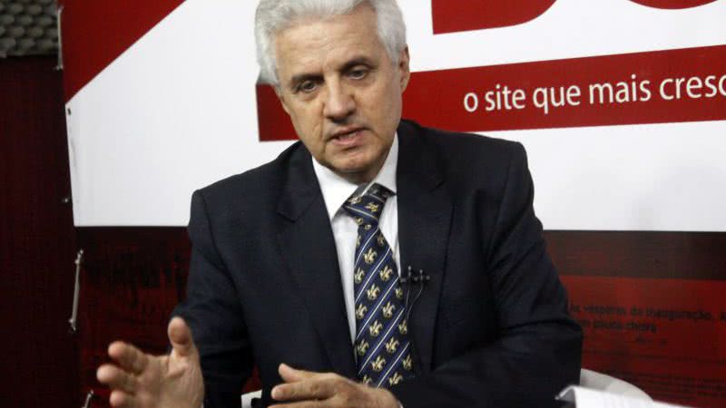 Roberto Viana