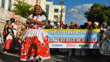 Imagem Cortejo Afro Omolú Asé foi a atração de Vitória da Conquista