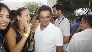 Imagem Aécio Neves é vaiado ao chegar no Campo Grande