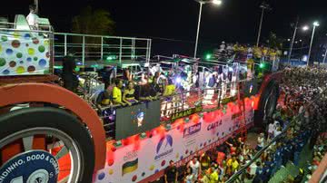 Imagem Pipoca de Armandinho, Dodô e Osmar se joga na paz neste Carnaval