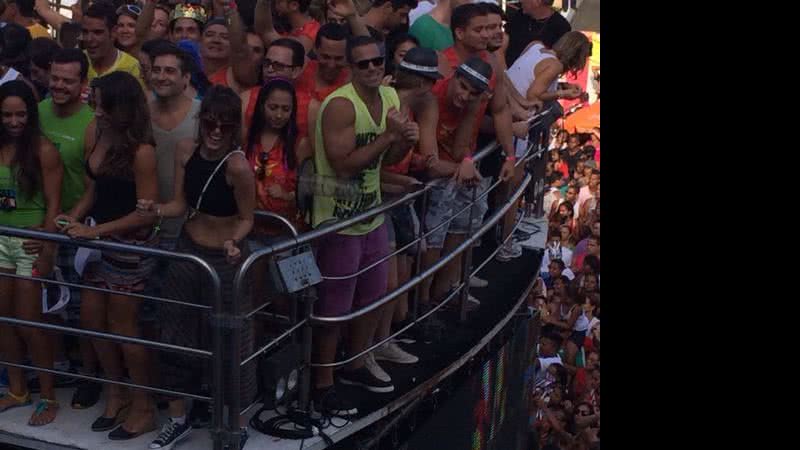 Imagem "Doidaça", Maria Casadevall curte Carnaval de Salvador com Ivete