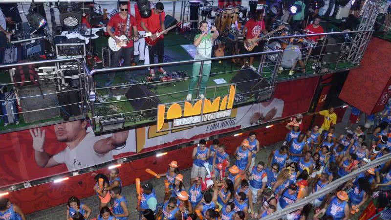 Imagem Praieiros do Jammil invadem a Barra