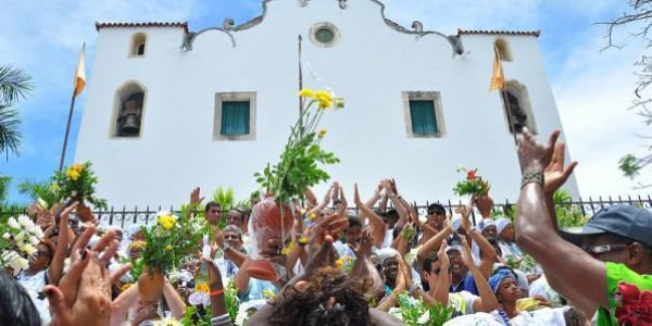Imagem Cortejo Cultural abre festas em Santo Amaro e Ipitanga