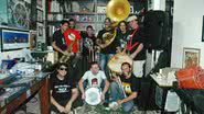 Imagem Fanfarra rock n’ roll se apresenta no Portela Café