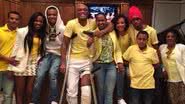 Imagem Em recuperação, Anderson Silva posta foto da família no Réveillon