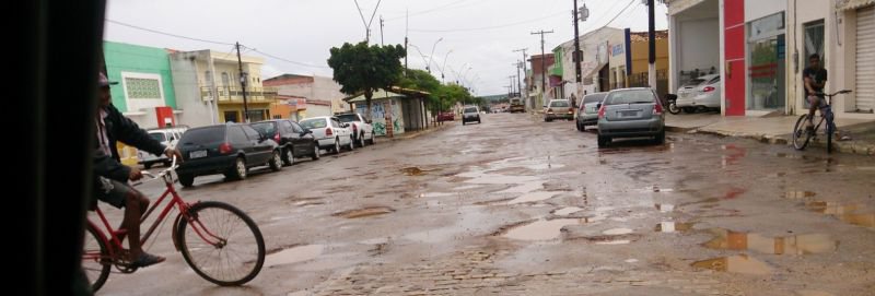 Imagem Olindina: moradores denunciam descaso da prefeita com a cidade