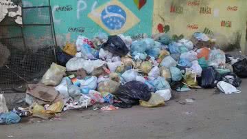 Imagem Morador denuncia e Limpurb admite atraso na coleta em Santa Cruz