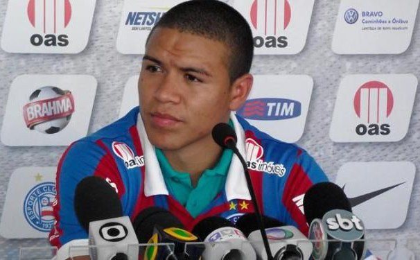 Imagem Marquinhos Gabriel ainda não assinou com Palmeiras, mas agente garante acordo