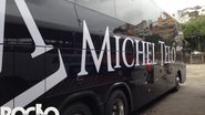 Imagem Ônibus da banda de Michel Teló é apreendido na capital baiana