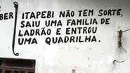 Imagem Não pagou? Credor picha o muro pedindo que prefeito pague a conta! 