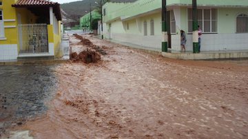 Imagem Itaquara: chuva forte causa alegria e tristeza no município