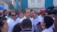 Imagem 2 de julho: Eduardo, Lídice e Eliana já estão apostos para desfile
