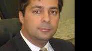 Imagem Com nome na lista do TCU, pai de deputado quer disputar Assembleia novamente