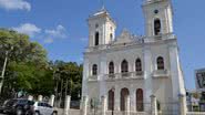 Imagem Catedral de Feira de Santana é arrombada e bandidos levam peça histórica