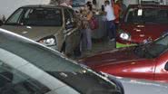 Imagem Reajuste do IPI para carros leva muitos consumidores a concessionárias