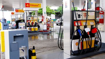 Imagem Gasolina e diesel ficam mais caros nas refinarias a partir de hoje