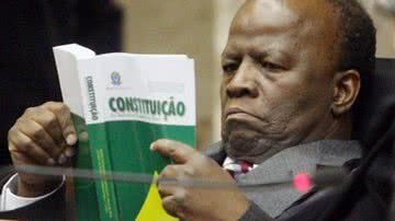 Imagem Joaquim Barbosa quer garantir segurança para jornalistas